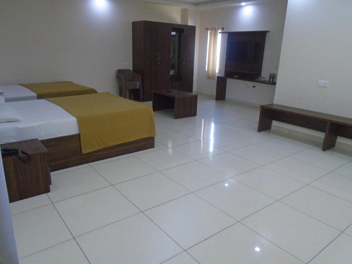 Hotel Ssr Residency Mandya Exterior foto